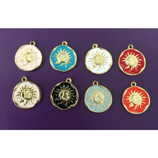 2Pendants  mdaille soleil lune toile maill-en 9 couleurs