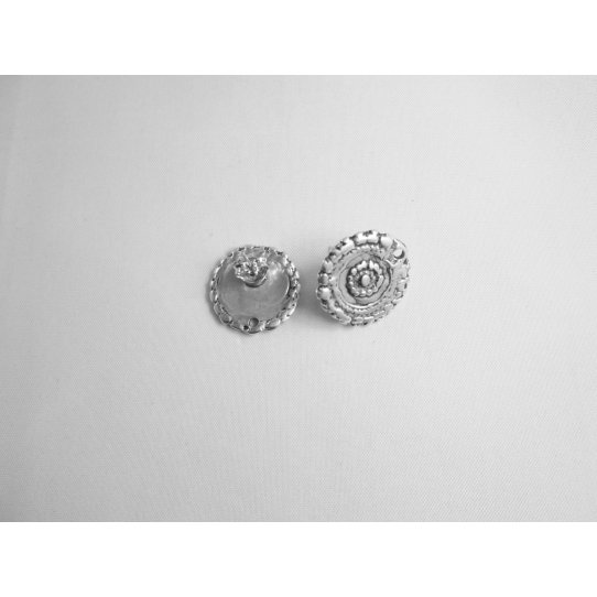 Boucle d'oreille avec motif