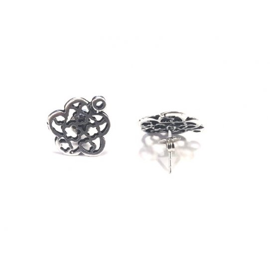 Boucles d'oreilles  clous en forme de fleur filigrane