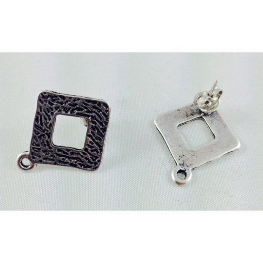 Earrings with hammered square nails