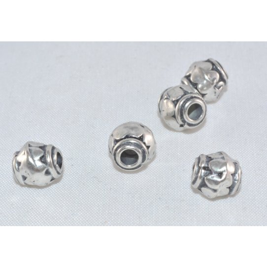  Perles avec motif 7mm trou :  2.90 MM