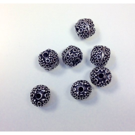 Perles de 14mm de diametre trou : 2.80mm