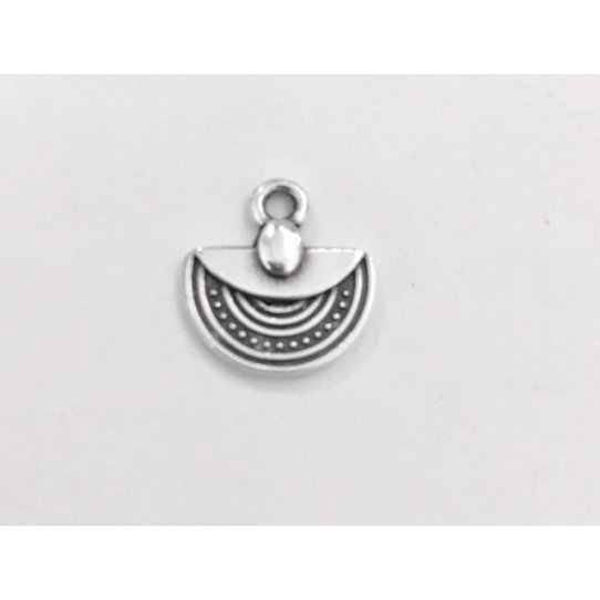 Petit pendant 5.90 x 6.25mm