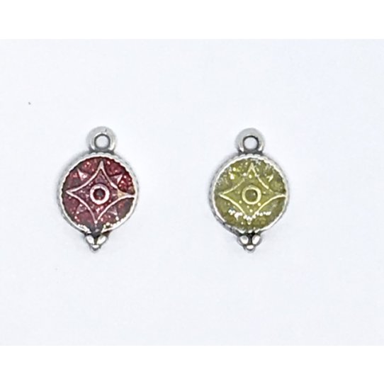 Petit pendant émaillé pour bijoux minimaliste