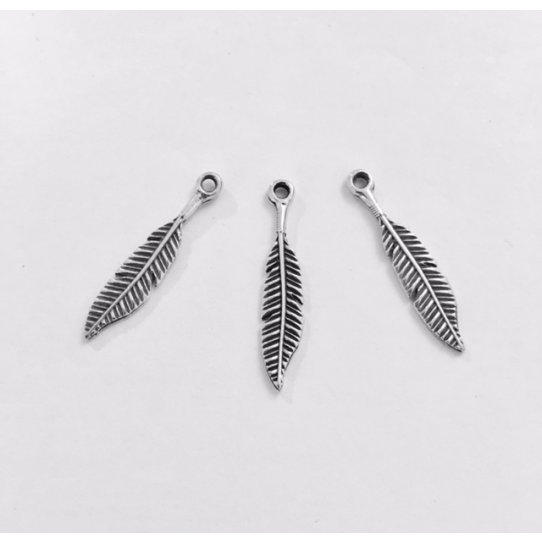 Plume en tain 23mm, plaqu argent