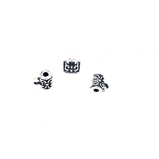 Accroche breloque avec motif pour cuir ou chane 1,2mm 