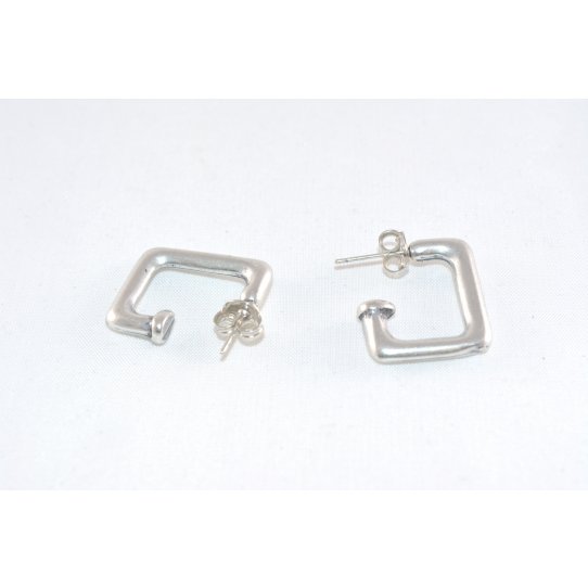 Boucles d'oreille demi- crole plaqu argent carr