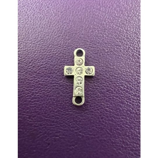 Croix avec strass 2 anneaux 13.7 x 7.3mm