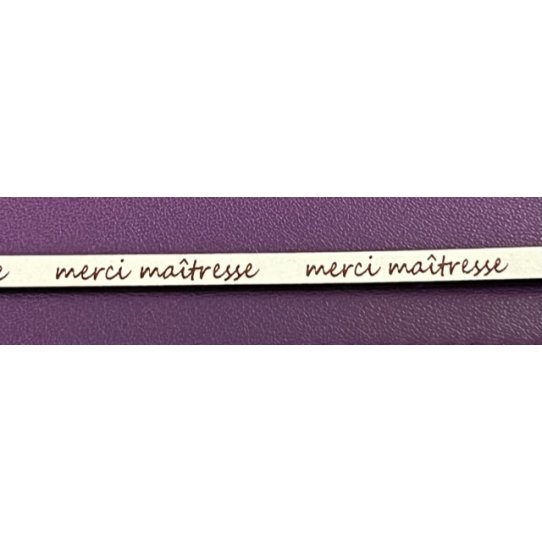 Cuir criture laser MERCI MAITRESSE 59 cm