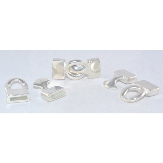 Hook clasp for 10 mm