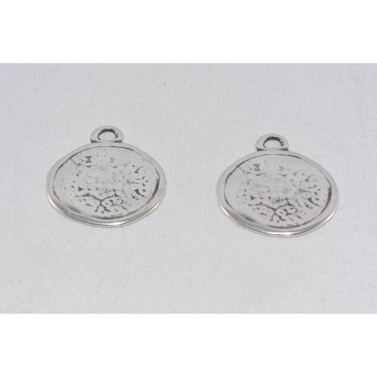 Pendant - hammered medallion