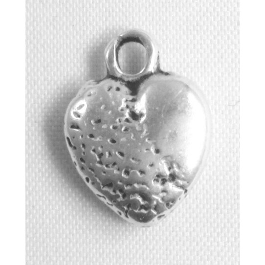 Pendant - mid smooth mid heart hammered