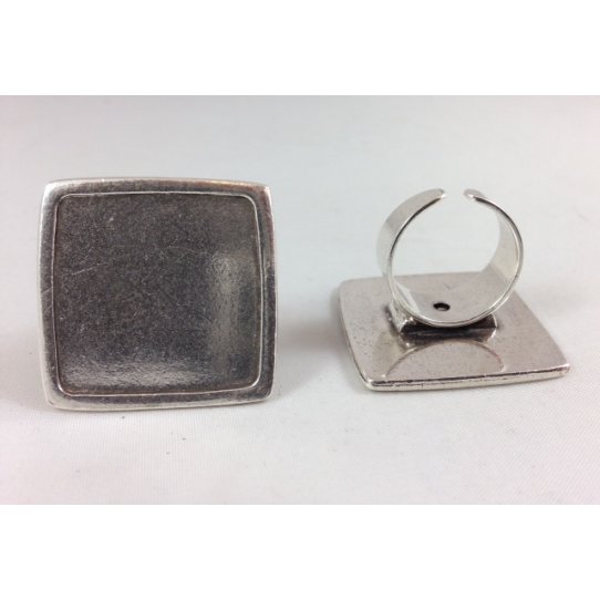 Ring with plate 25 x25 mm
