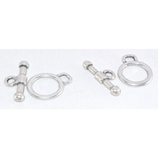 Silver plated Zamac clasp T