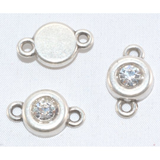 Swarovski tab with two rings