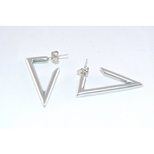 Triangle stud earrings