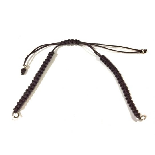 bracelet macram prt  l'emploi