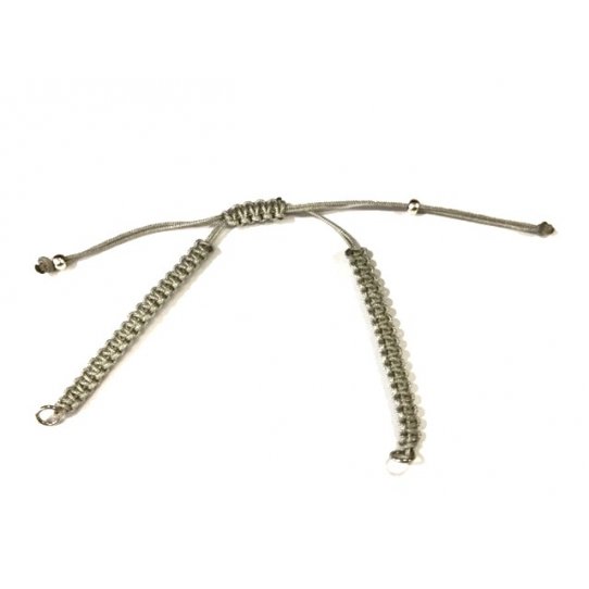 bracelet macram prt  l'emploi