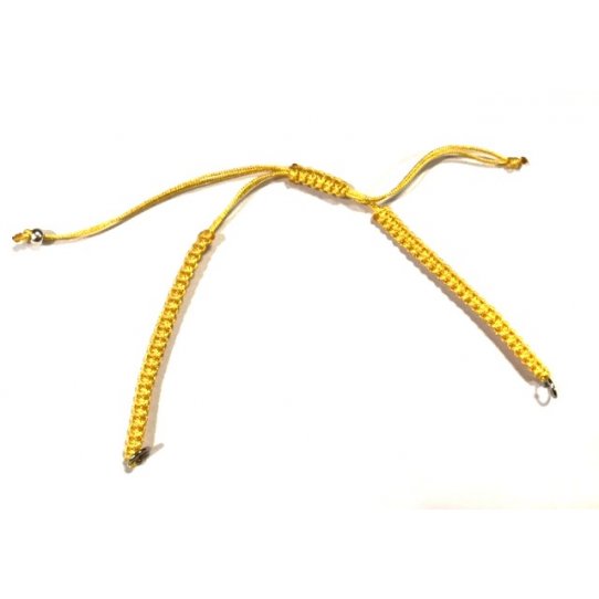 bracelet macram prt  l'emploi