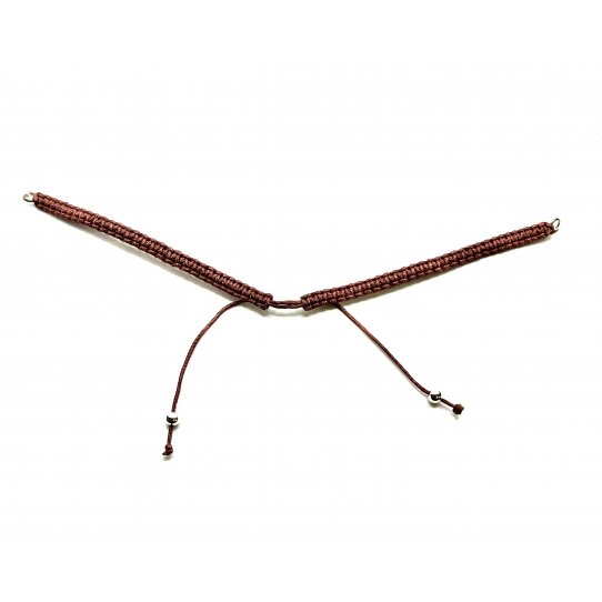 bracelet macram prt  l'emploi