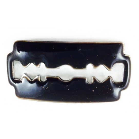 Enamelled blade made in France