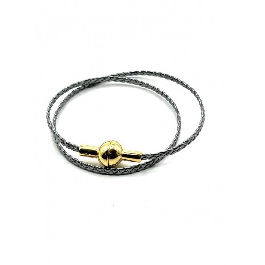 Magnetic pewter clasp in zamak for cord of 3 mm