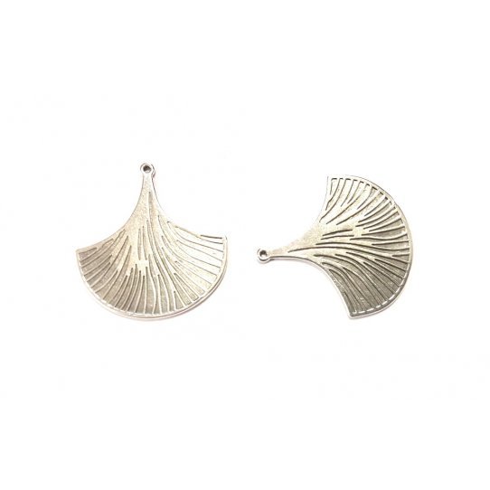 Pendant ginkgo