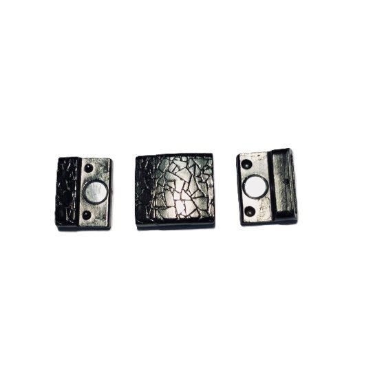Pewter magnetic clasp for leather 15 mm cracked pattern