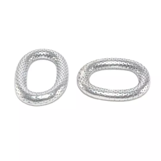 Intercalaire oval massif avec des points