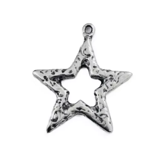 Pendant étoile martelée évidée, 29 x 36 mm