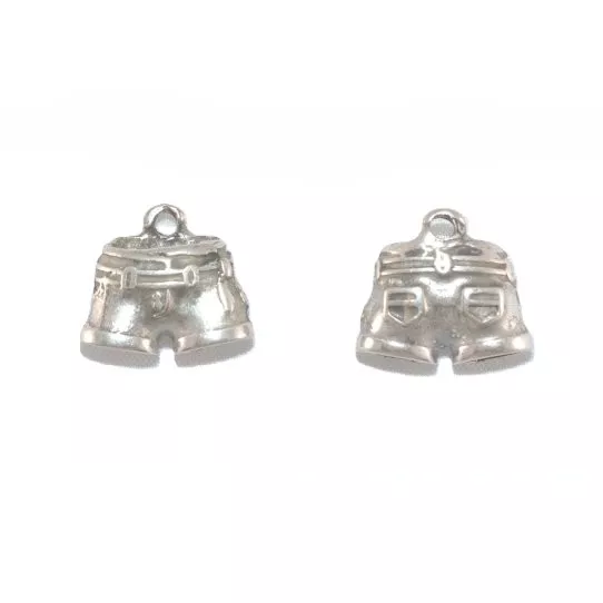 Pendant short en zamac plaqué argent