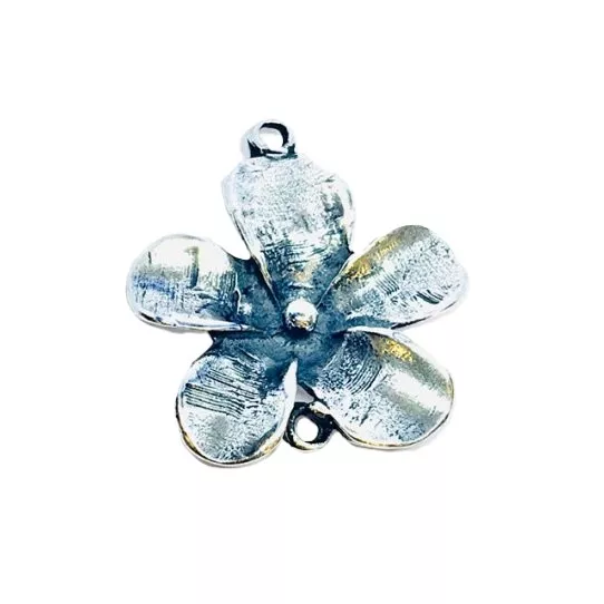 Fleur en intercalaire 30 x 27 mm