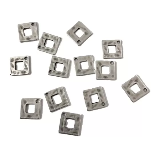 pendant carré martelé 12 x 12 mm