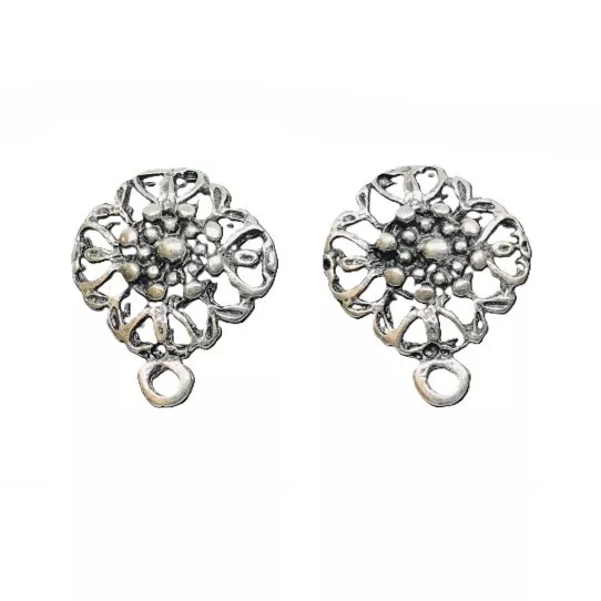 Boucle d’oreille à clou forme fleur