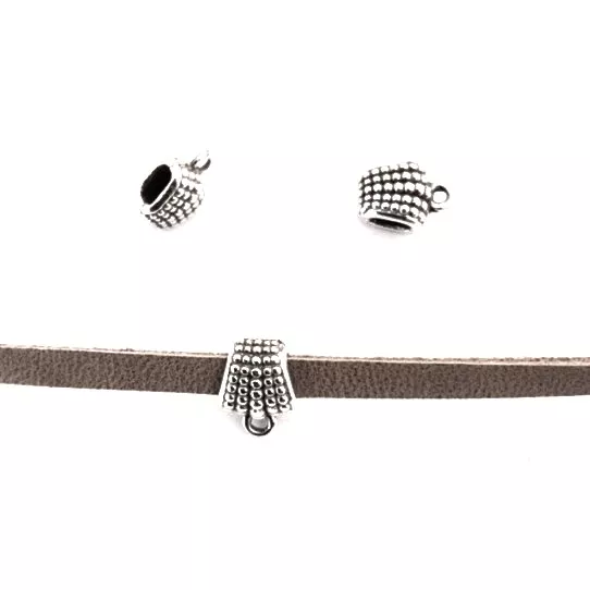 Passant accroche breloque pour cuir 4 mm en étain plaqué argent