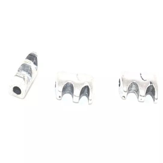 Intercalaire traversant en elephant