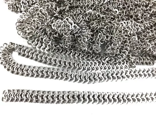 Chaine plate travaillée 10mm