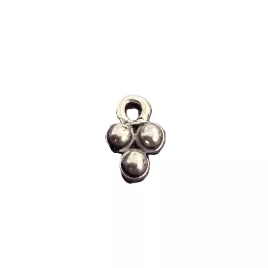 Petit grappe en pendant 11 x 7.5mm