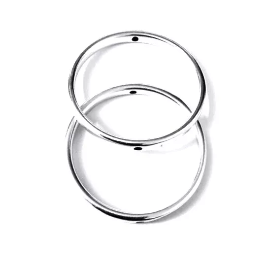 cercle 31 x 3 mm avec 2 trous