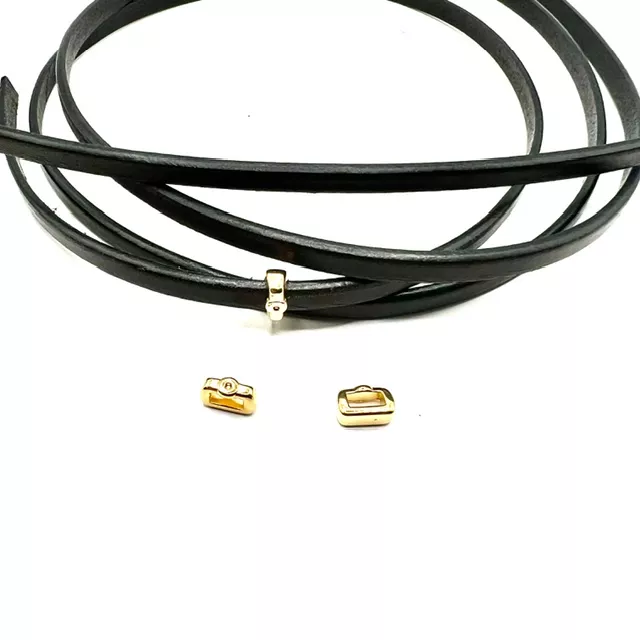 Passant en étain doré en 5x2.5mm pour pincer le cuir