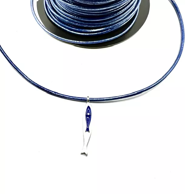 Pendant poisson émaillé bleu marine  35x6mm