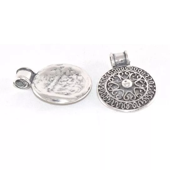 Pendant  médaille avec motif