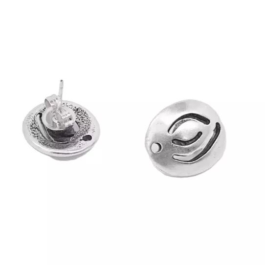 Boucles d'oreilles à clous avec motif