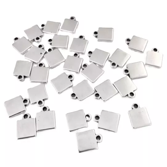 Pendant carré plein