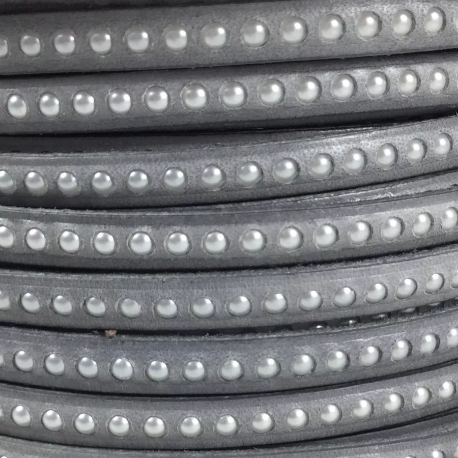 Cuir avec perles incrustés - - Gris