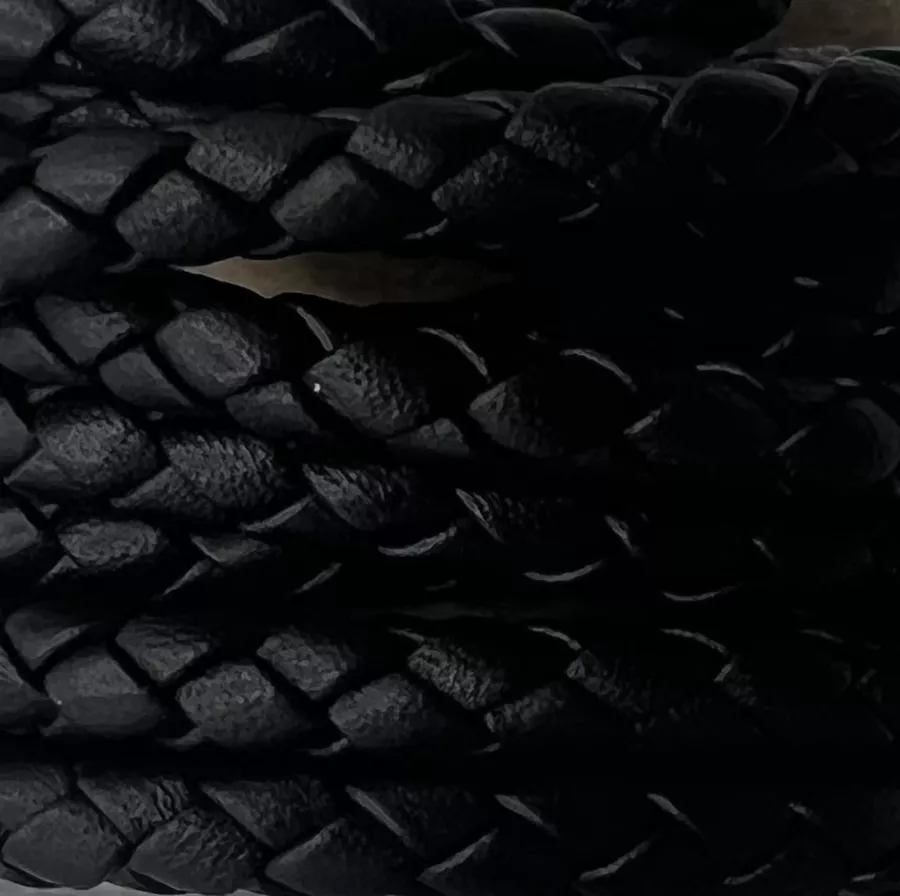 Cuir tressé rond 5mm noir