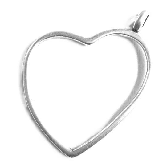 Pendant grand coeur evidé