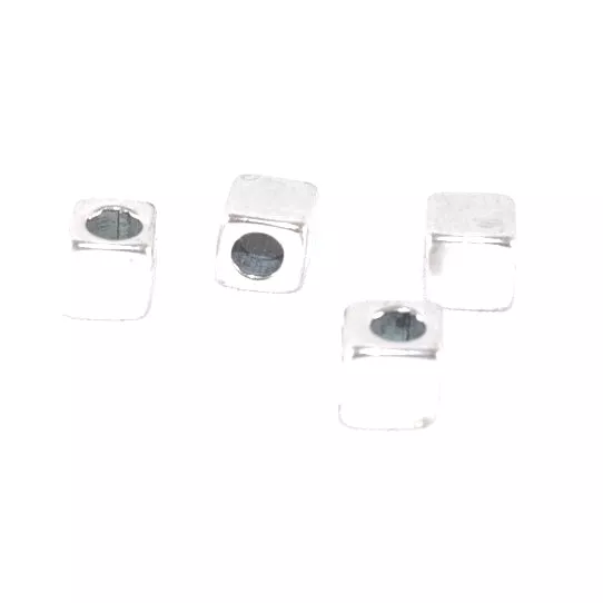 Passant cube avec diametre 3.30mm