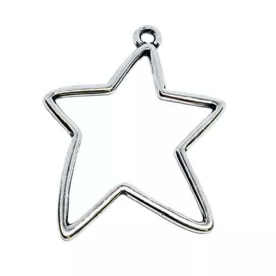 Pendant étoile évidé