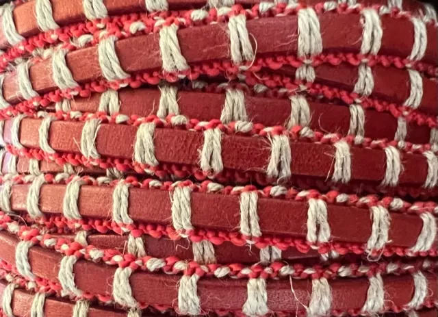 Cuir macramé 6mm avec fil beige - Rouge
